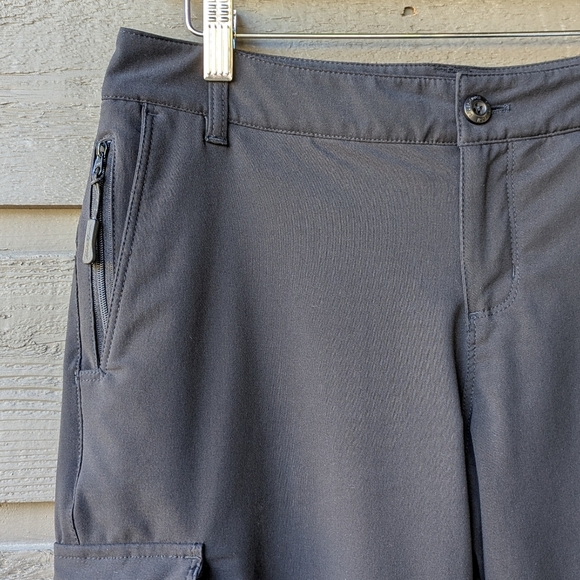 Eddie Bauer Fleece Lined Black Straight Leg Cargo Pants Size 4 - Picture 2 of 8